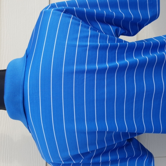 CHAMPION GOLF Blue Stripe Unisex Polo Golf Shirt (Men's - S, Women's - M) - Picture 6 of 12